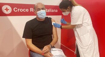 Vaccino, Zingaretti: “Fatta seconda dose, torniamo liberi”