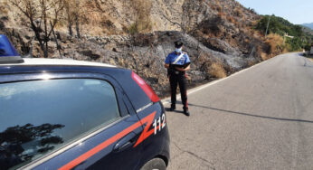 Castelforte, dà fuoco a 2 ettari di macchia mediterranea: identificato e denunciato l’autore dell’incendio