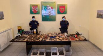 Sequestrate armi, munizioni e polvere da sparo detenuti illegalmente: arrestato un pregiudicato