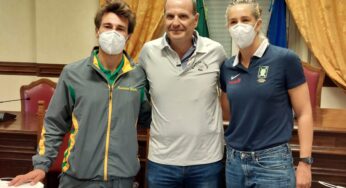 Gli Ori olimpici Ruggero Tita e Caterina Banti ricevono l’attestato di riconoscimento al Merito Sportivo dal Sindaco di Gaeta