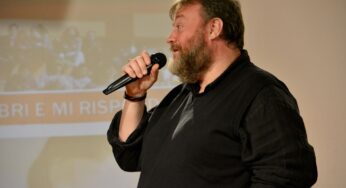 “Interrogo i libri e mi rispondono”, ospite l’attore Stefano Fresi (FOTO)