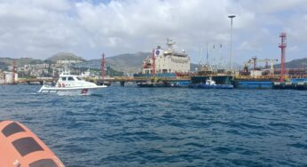 Esplosione e sversamento di idrocarburi nel porto a Gaeta, ma è un’esercitazione della Guardia Costiera
