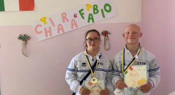 I campioni del mondo di basket Chiara Vingione e Fabio Tomao, in visita alle scuole di Spigno Saturnia