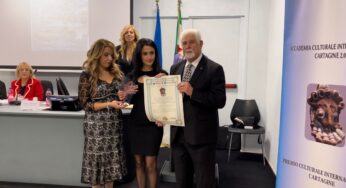 La regista e giornalista di Gaeta Stefania Capobianco, premiata alla sede del Parlamento Europeo a Roma
