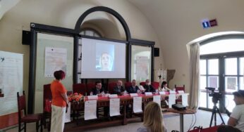 Vaccino anti Covid-19 fra benefici ed effetti avversi. L’esperienza Pontina: focus sul paziente oncologico