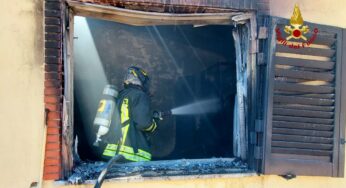 Terracina, incendio in abitazione