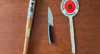 In auto con mazza da baseball e coltello. Denunciato 28enne