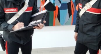 82enne trovato in possesso di stupefacenti, denunciato