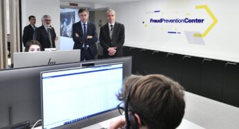 Poste, a Latina il contrasto alle truffe inizia negli uffici postali: conoscenza, consapevolezza e prevenzione per sconfiggere i truffatori e difendere i clienti