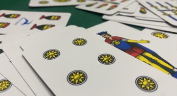 I giochi di carte più divertenti per un Natale tradizionale