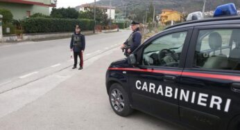 Lenola, in auto con cocaina e cartucce. Due persone denunciate