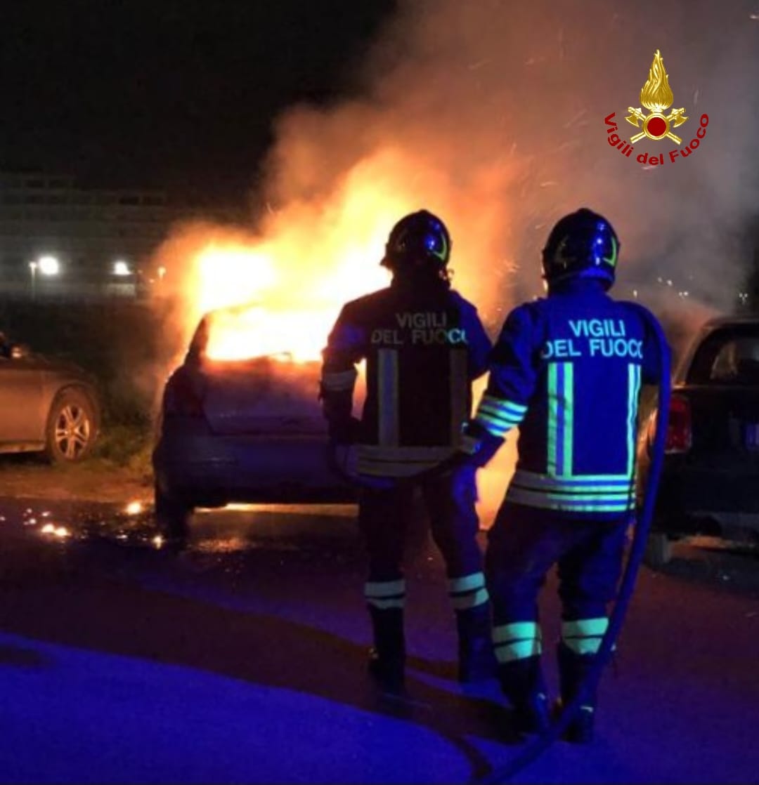 incendio auto