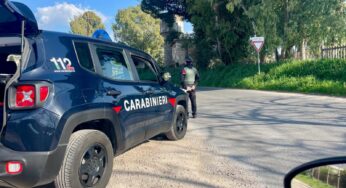 Ubriaco alla guida provoca un incidente, patente ritirata e denuncia