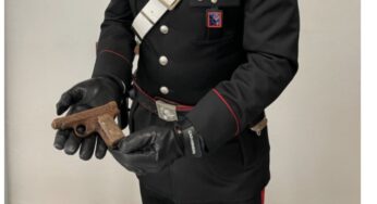 Gaeta, Carabinieri consegnano armi al Ministero dei Beni Culturali