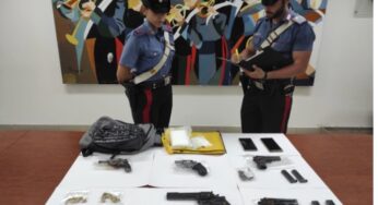 Detenzione ai fini di spaccio di sostanze stupefacenti, detenzione e porto abusivo di armi e ricettazione