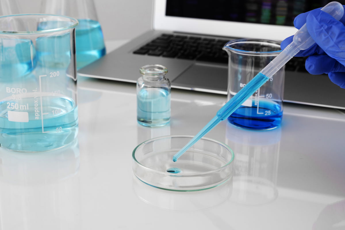 Acqua analisi laboratorio