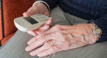 Ancora un anziano raggirato, fai attenzione: ecco come ‘colpiscono’ i truffatori