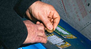 Sembra assurdo, ma questi vecchi gratta e vinci sono ricercatissimi dai collezionisti: ecco a quanto si vendono