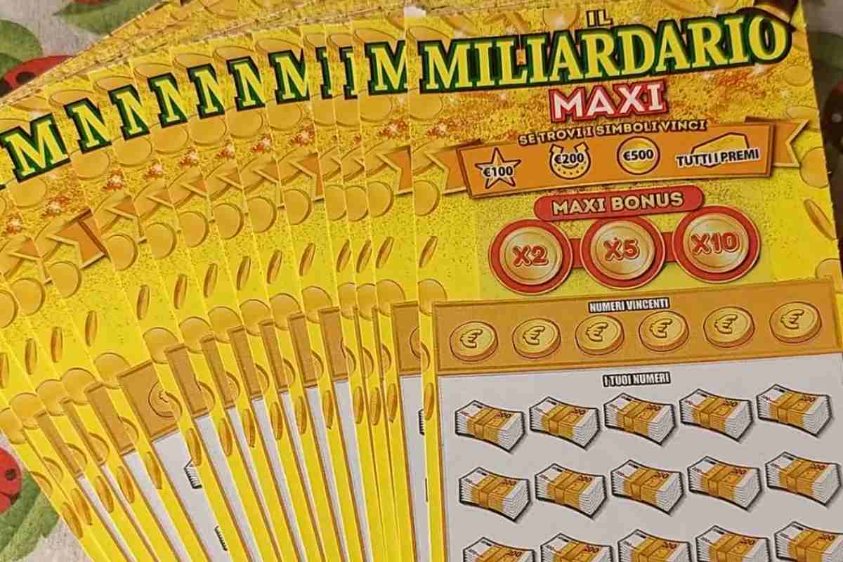 fila di gratta e vinci maxi miliardario