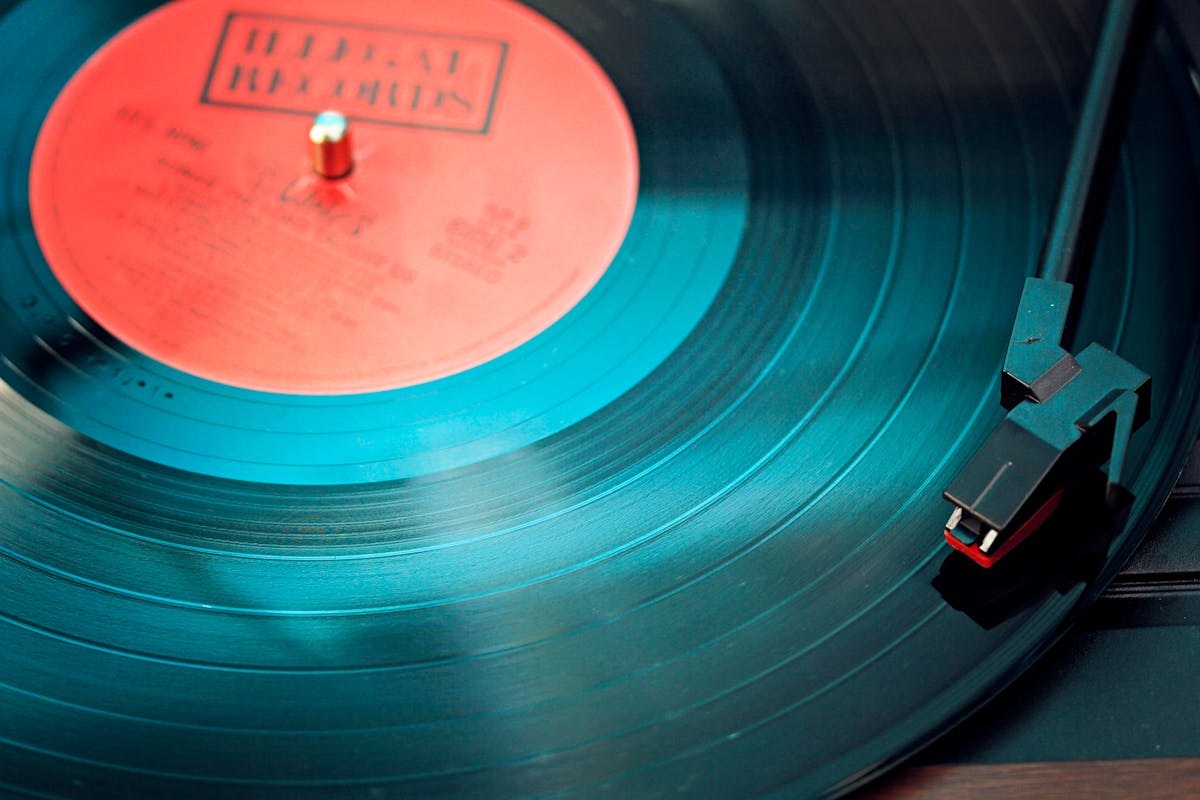 Disco in vinile in primo piano