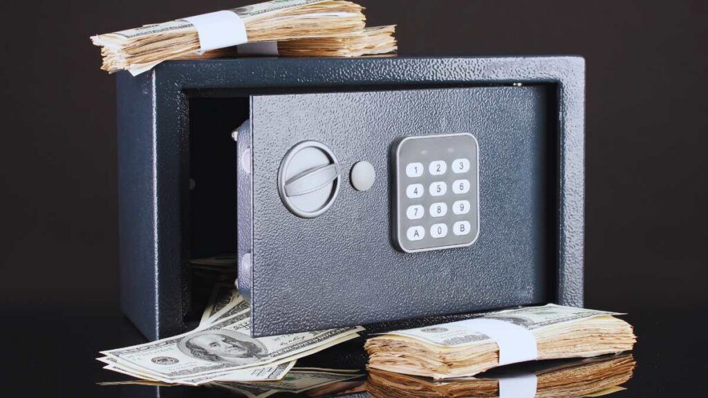 Patrimoni degli italiani: dove teniamo i nostri soldi e perché la ricchezza privata è considerata il polmone del Paese