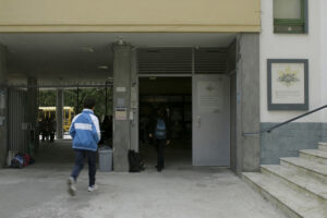 Latina, iscrizioni aperte per mensa scolastica 2026/2027